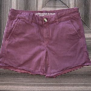Women’s American Eagle Burgandy MIDI Shorts. Size 8